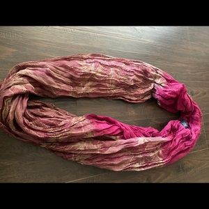 Infinity scarf